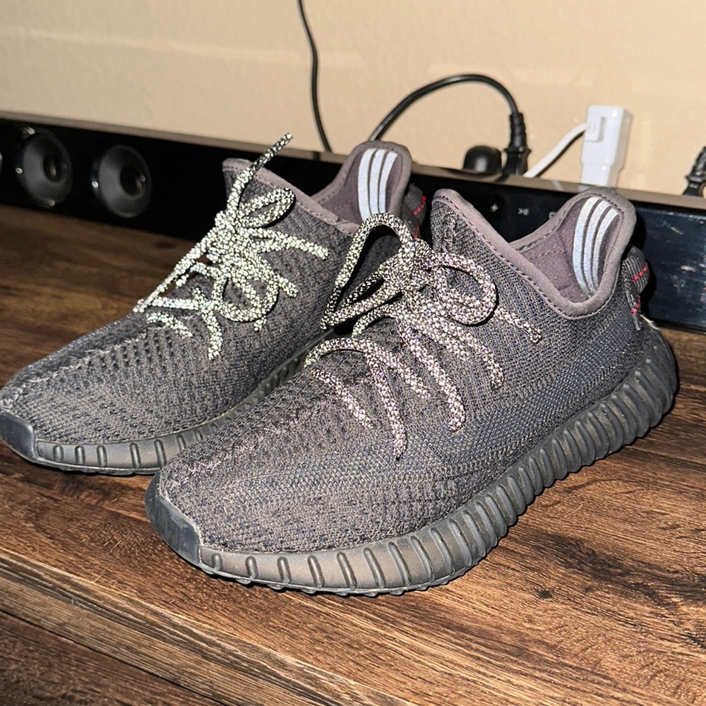 Yezzy 350 Carbon